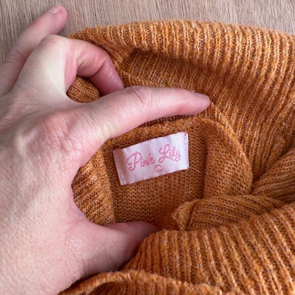 Pink Lily Women’s Rust Orange Turtleneck Sweater Boxy Fit Cozy Fall Knit Size L - Picture 3 of 5